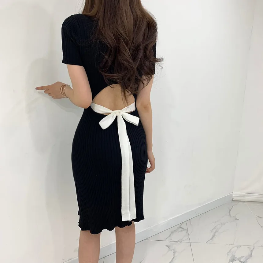 

2021 Summer Spring New Temperament Knitted Dress Vintage Sexy Casual Bag Hip Sweater Dress One-Piece Hollow Out Women'S Clothing