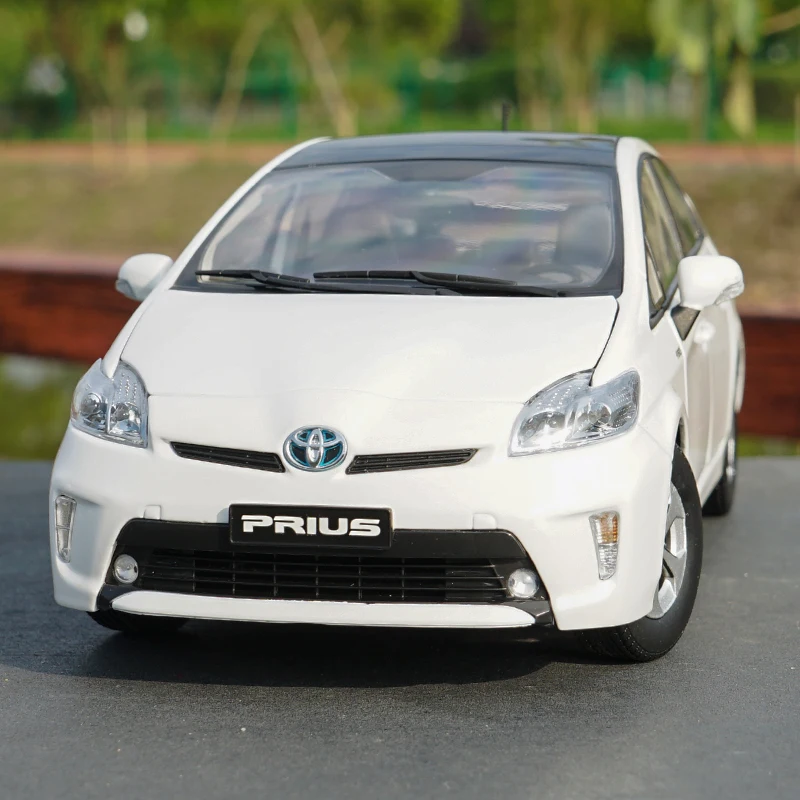 1:18 высокое тщательное TOYOTA PRIUS Гибридный сплав модель автомобиля статические