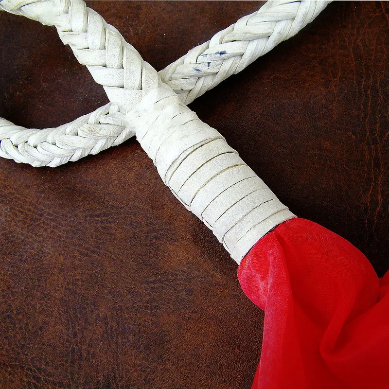 Плетеный кожаный плетка 2 м буллсвист костюм овчарки с деревянной ручкой прочный