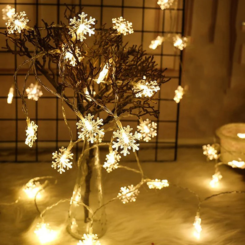 

20LED Star Snowflake Balls LED String Lights USB OperatedChristmas Decor