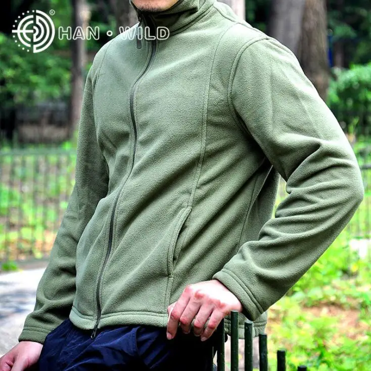 Мужская флисовая куртка в стиле милитари теплая для походов армейская зимняя