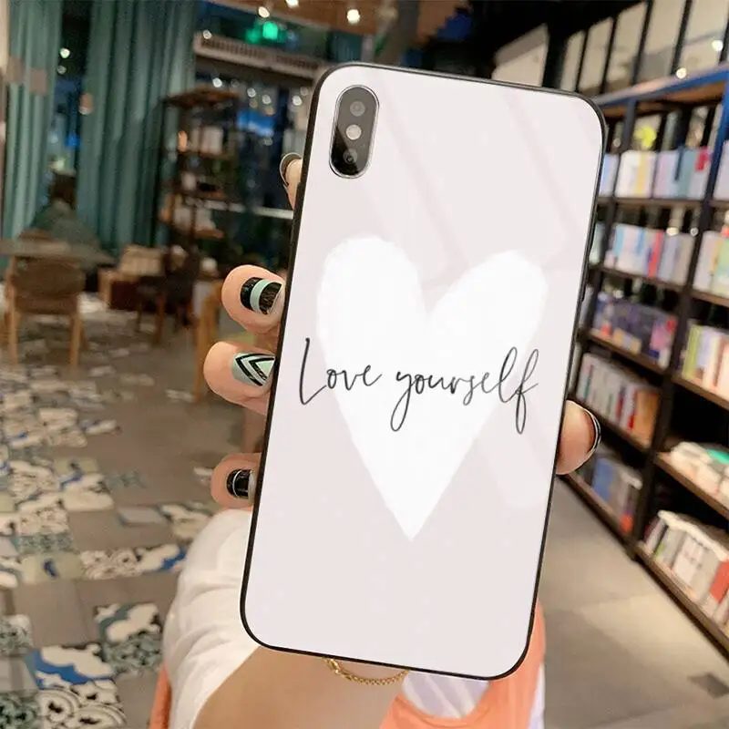 Фото Роскошный чехол с надписью Love Yourself First сделай сам закаленное стекло для iPhone 11 Pro XR Роскошный чехол с надписью Love Yourself First сделай сам закаленное стекло для iPhone 11 Pro XR
