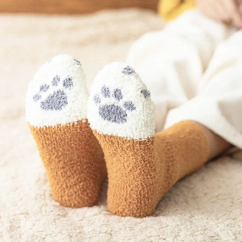 Dreamlikelin 2 Pairs/Lot Kawaii Woman Winter Socks Funny Cat Paw Cartoon Pattern Fleece Socks Soft Sleeping Warm Sox for Girl