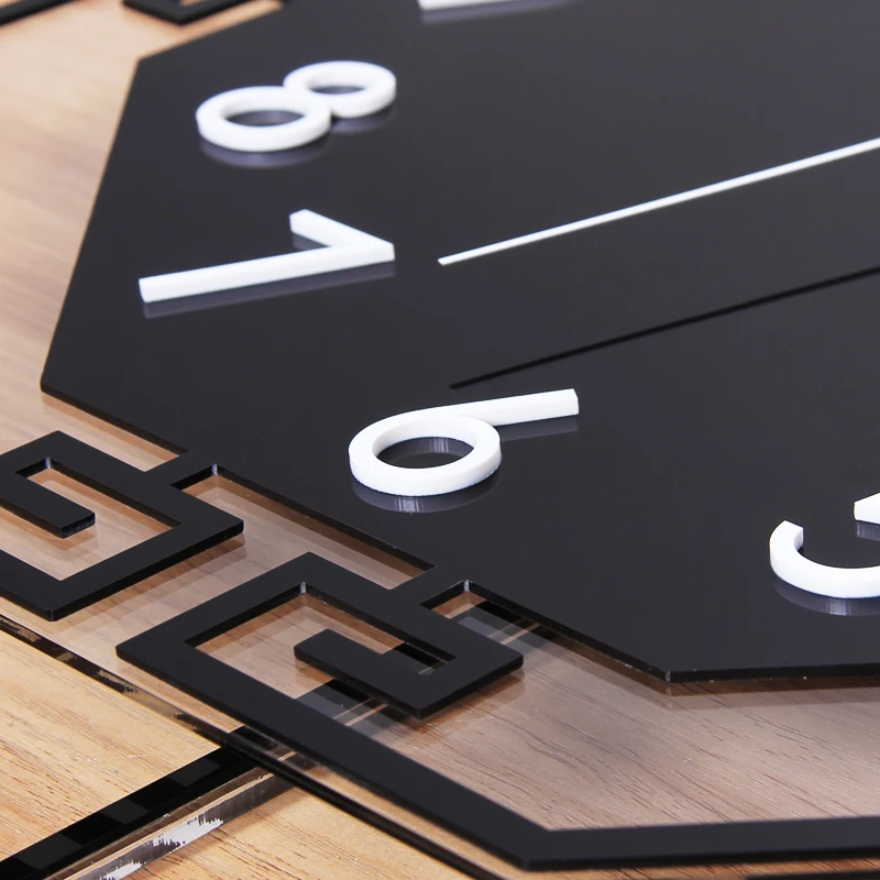 Счастливая настенные часы Современная дизайнерская одежда в китайском стиле