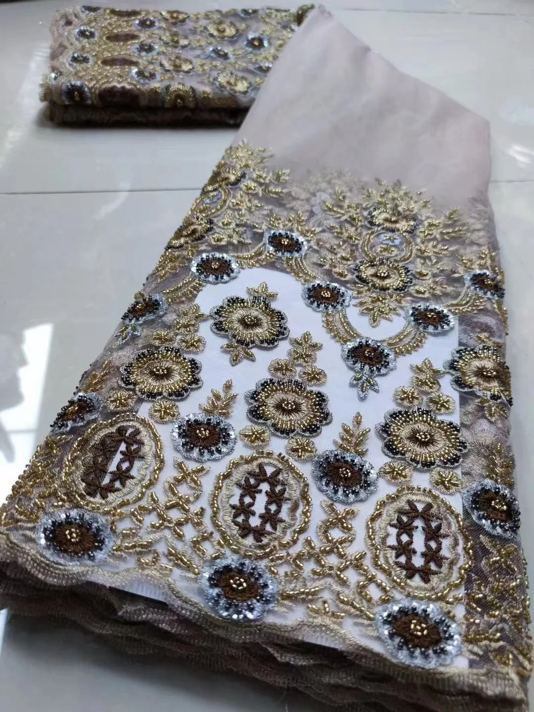 

white African Lace Fabric 2021 High Quality French Lace Fabric With Stones French Tulle Nigerian Lace Fabric For Dress 5 Yards