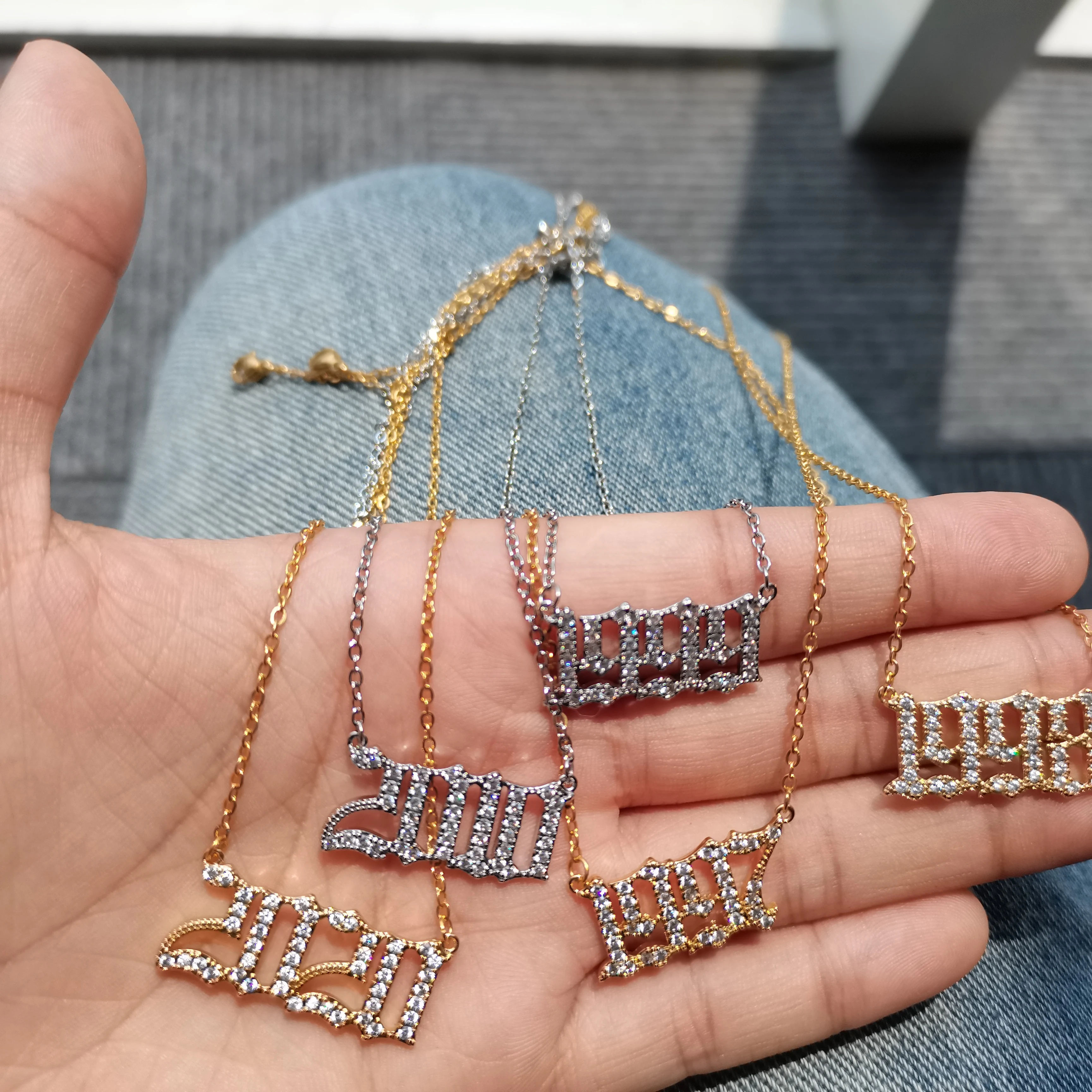 Кубический циркониевый год рождения кулон ожерелья для женщин Кристалл номер 1997