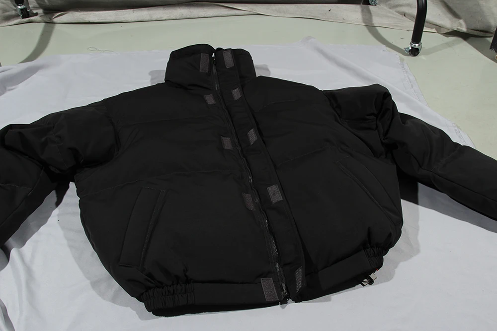 

2020 Winter Essentials Solid Color Padded Jacket Men Women Couples High Neck FOG Warm Bomber Jacket Oversized Cotton Jacket