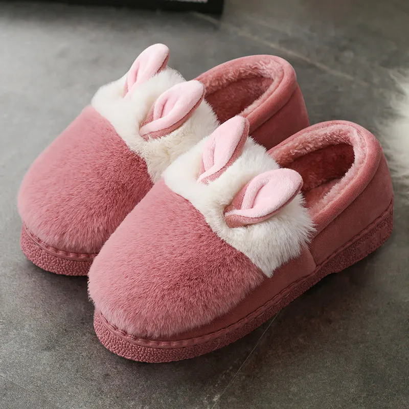Осенне зимние женские тапочки с толстой подошвой милые пушистые для дома теплая