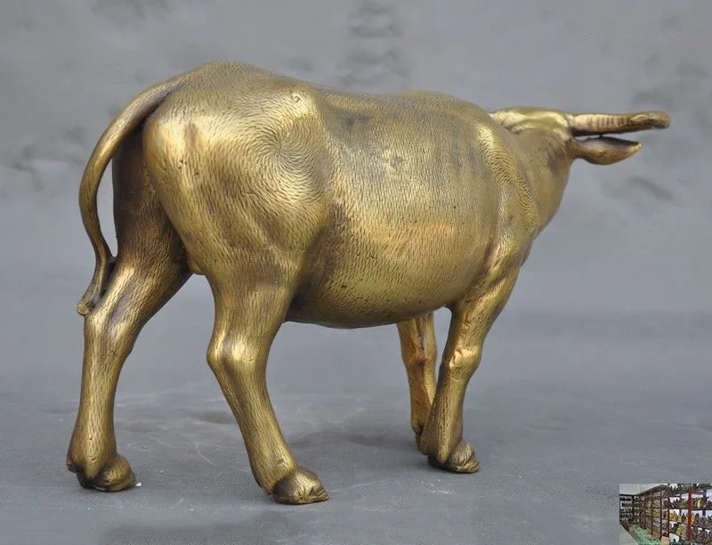 

wedding decoration old China Chinese brass copper Feng shui Zodiac animal Bovine Oxen Bull statue New Year