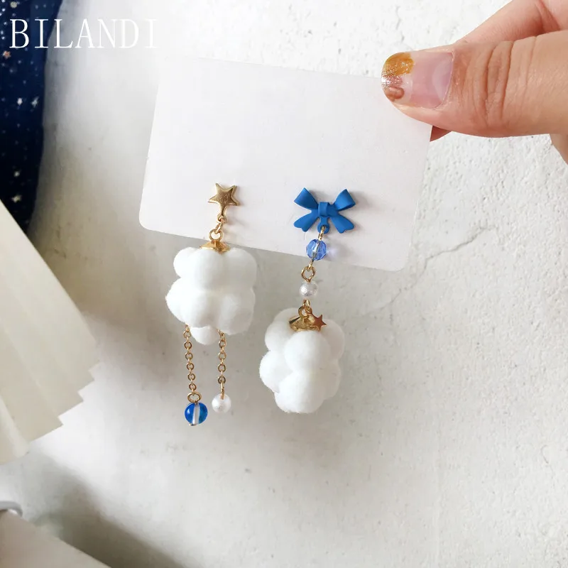 

Bilandi S925 needle White Cloud Earrings 2021 New Design Star Bow Chain Asymmetrical Dangle Drop Earrings For Girl Lady Gifts