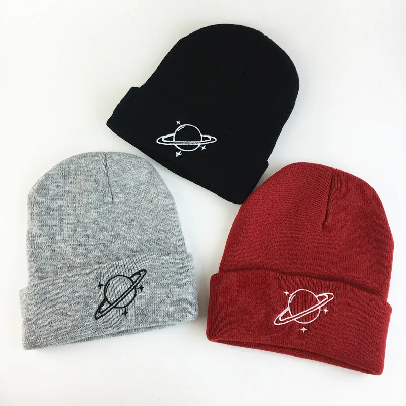 

Мужские и женские технические вышивки, осенне-зимние облегающие наушники Baotou, универсальные холодные шапки в стиле хип-хоп