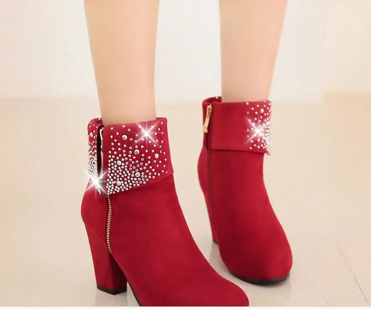Модные красные ботинки с кристаллами женские новые ботильоны для женщин зимняя