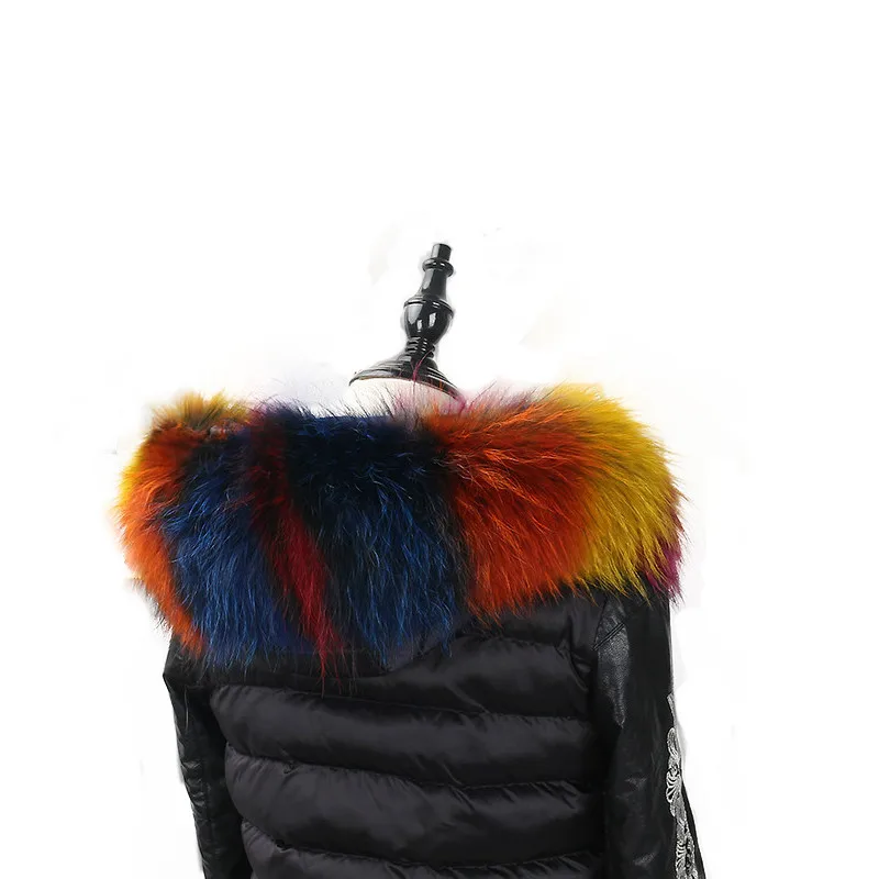 

2019 Fashion New Authentic Raccoon Fur Collar Multicolor Shawl Collar Fur Female Fashion Autumn And Winter Warm Shawl Scarf.