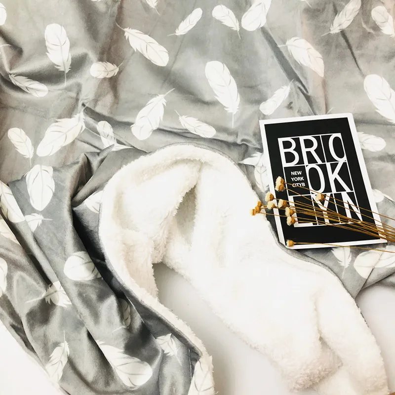 Пуховое детское одеяло s уплотненное Двухслойное Коралловое флисовое пеленание