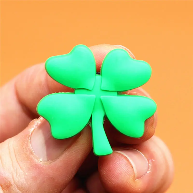Novel Single Sale Clover Shoe Charms Shoe Flowers Accessories Cute Coconut tree Garden Shoe Decoration for croc jibz Kid's X-mas