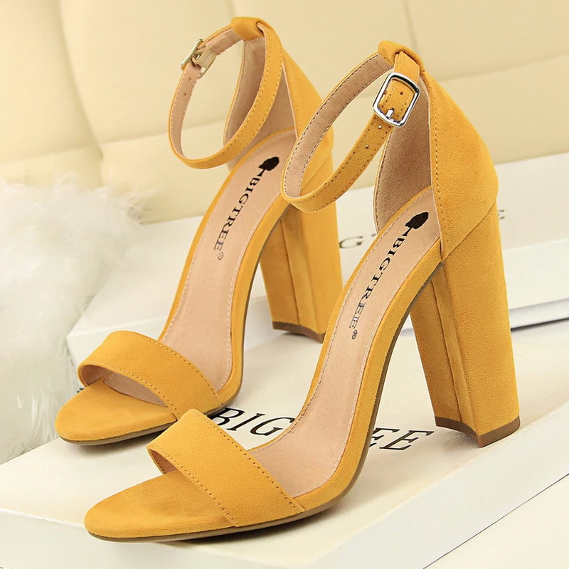 

2022 Sexy High Heels New Women Sandals Comfort Women Shoes Block Heels Ladies Buckle Women Heels Pumps Shoes Women Sandals
