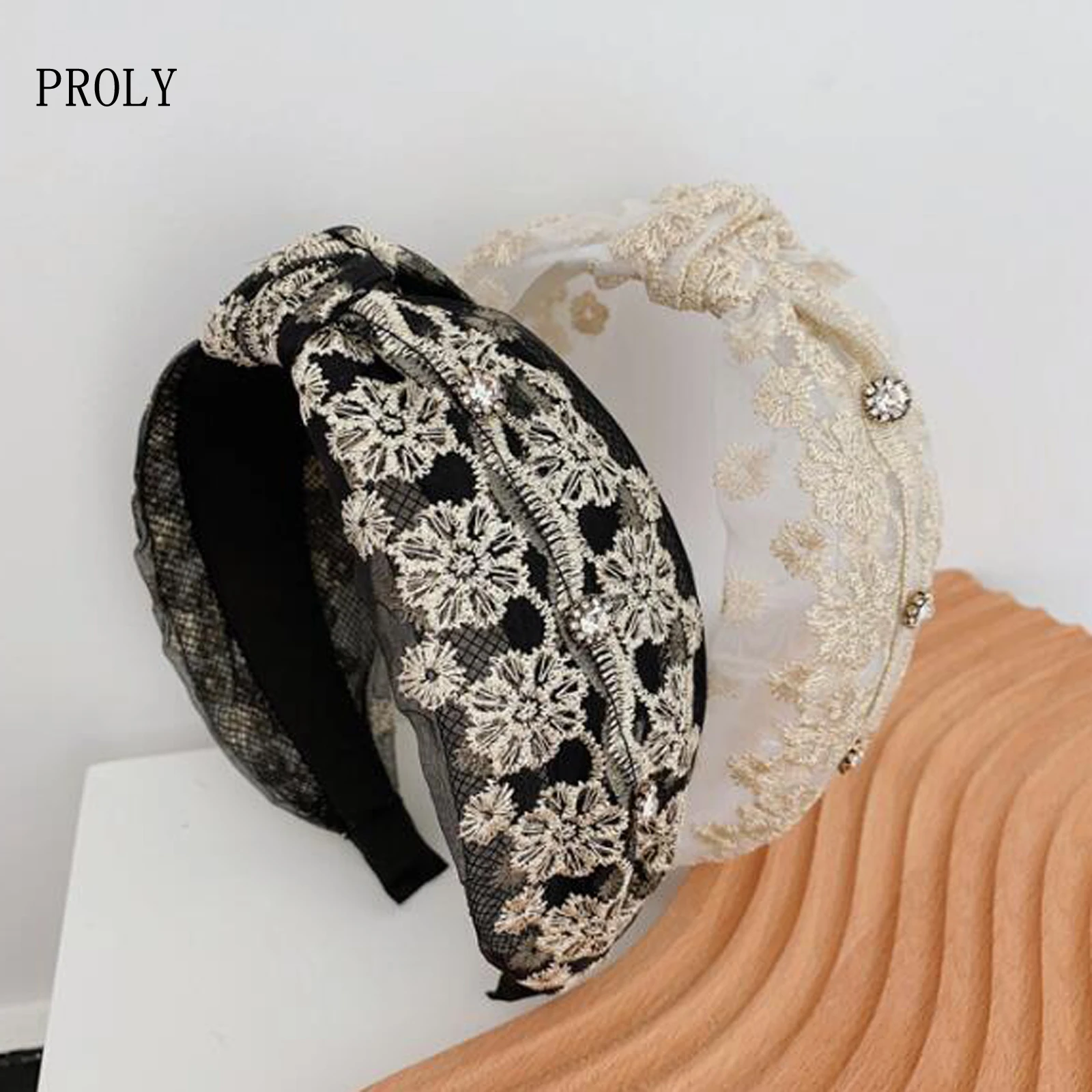 

PROLY New Fashion Women Headband Wide Side Lace Pearls Hairband Fresh Star Flower Turban Middle Knot Casual Hair Accessories