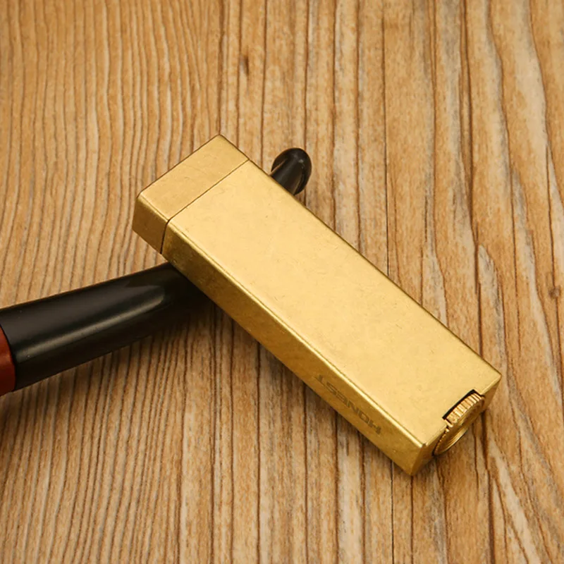 

Novelty Creativity Kerosene Lighter Pure Copper Retro Windproof Creative Pull-out Ignition Gadgets for Men Outdoor Survival Tool