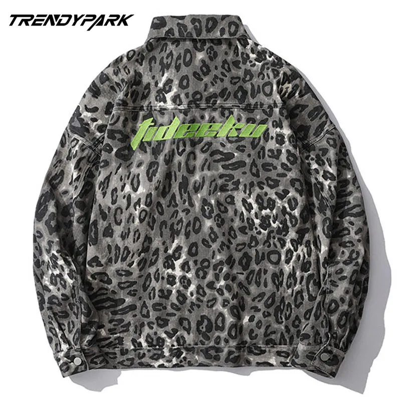 Мужская джинсовая куртка с леопардовым принтом серая повседневная из денима