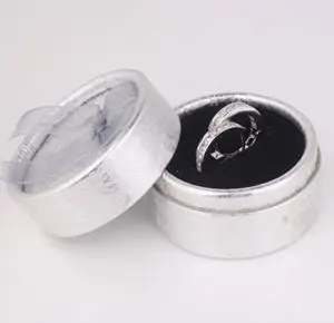 Маленькие круглые серьги хоп с фианитами белые ювелирные изделия для женщин