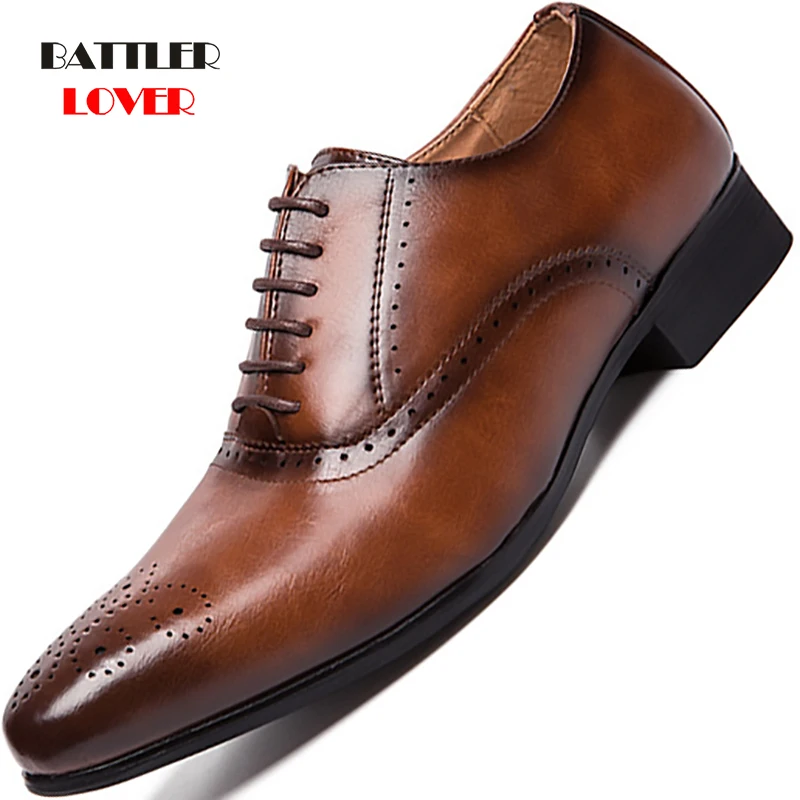 

Men Genuine Leather Bullock Carved Dress Shoes for Male Loafers Moccasins Flats Pointed Toe Breathable Wedding Footwear British
