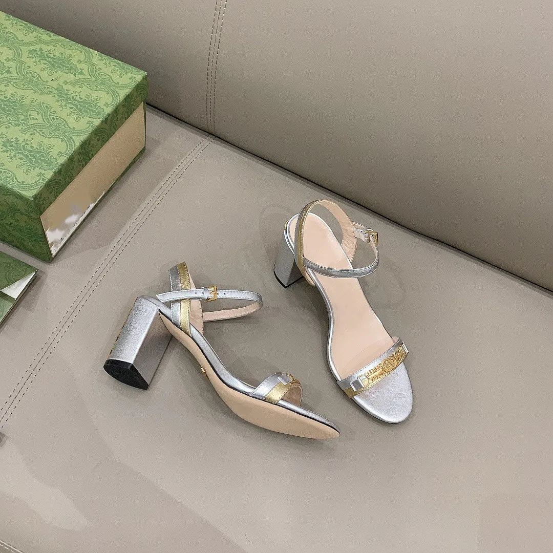 

Fashion Square Heel Womens Sandals 2021 Summer New Korean Pleated Ankle Buckle Casual High Heels Sandals Simple Rome Shoes