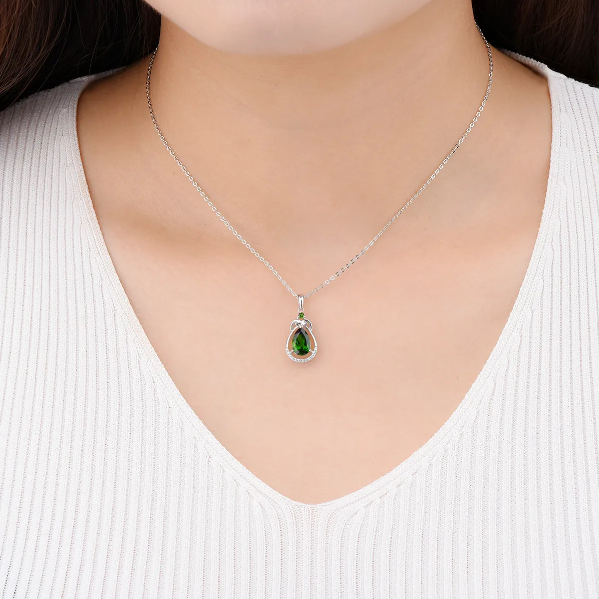 LP алмазный кулон 1.36ct натуральный драгоценный камень хром Твердый 18K 750 Белое