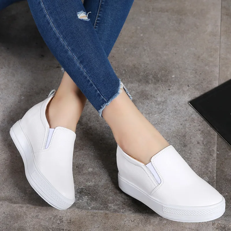 

2020 New Increasing Shoes High Heels Lady Casual black Women Sneakers Leisure Platform Shoes Slip-On Breathable Height Sneakers