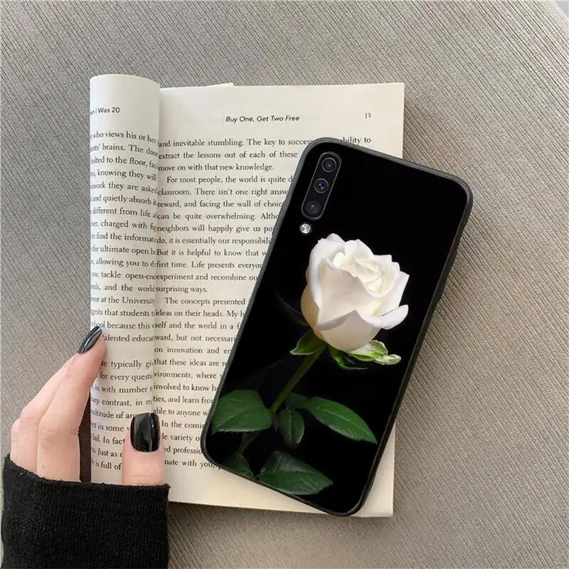 

White Rose Phone Case For Samsung A51 A32 A52 A71 A50 A12 A21S S10 S20 S21 Plus Fe Ultra