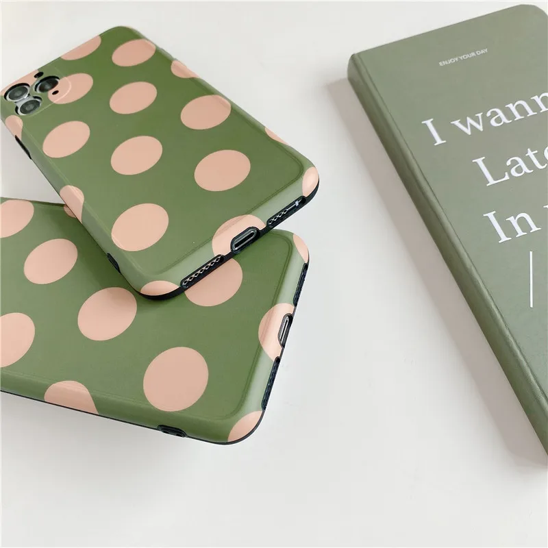 

Simple and Fresh Polka Dot Drop-Resistant Cell Phone Case iPhone 11 Case iPhone 8 Plus Case iPhone 7 Plus Case