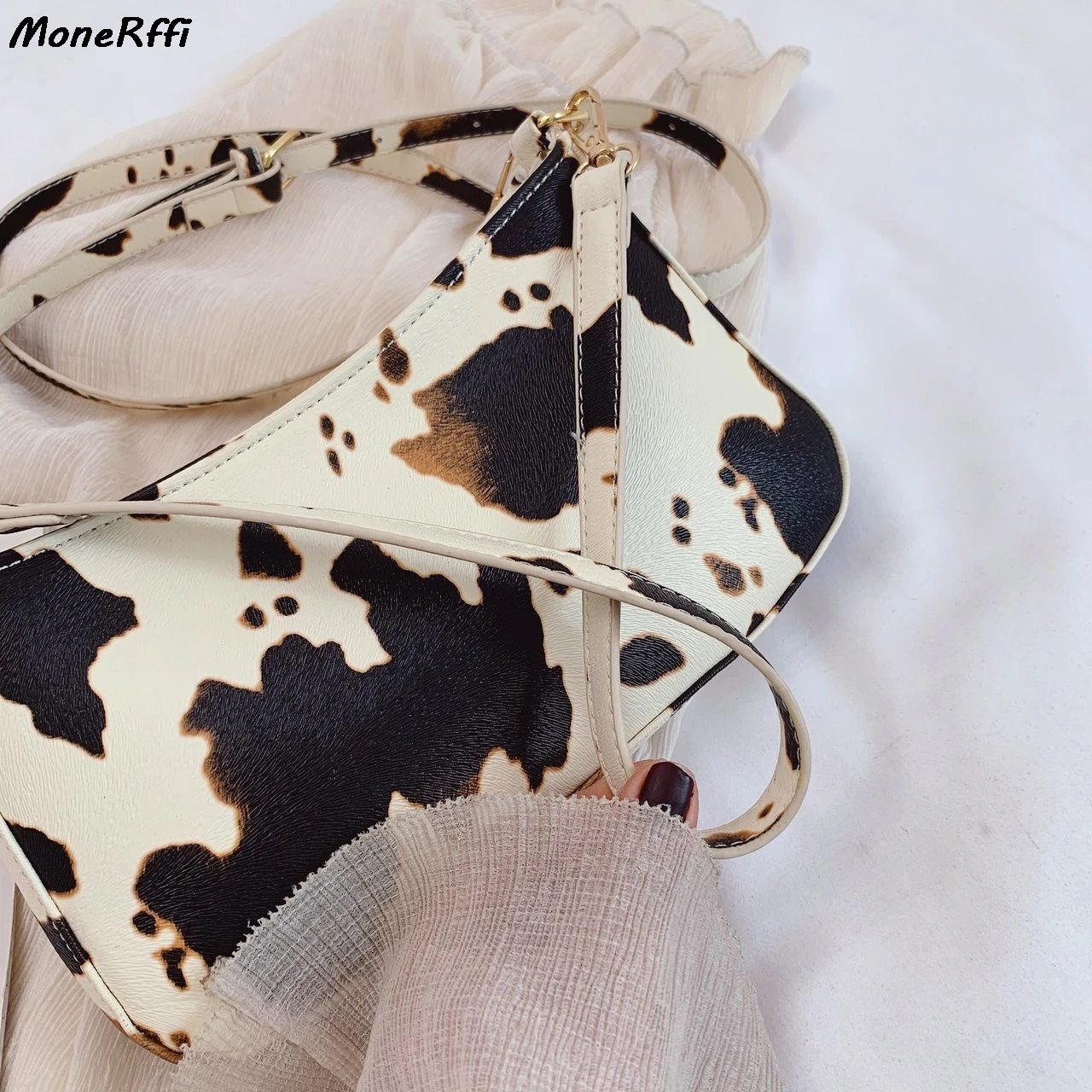2020 Milk Cow Print Women Underarm Handbags Vintage PU Leather Girls Shoulder Messenger Bags Armpit Bag | Багаж и сумки