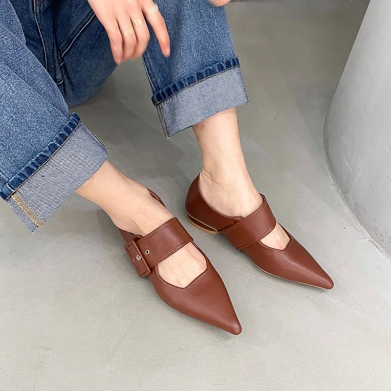 Туфли-лодочки женские на низком квадратном каблуке однотонная кожаная обувь с