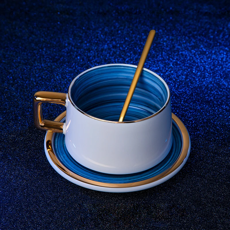 

Eco Friendly Luxury Coffee Cup Pattern Porcelain Reusable Handmade Art Coffee Cup and Saucer Set Tazas De Cafe Drinkware DG50BD