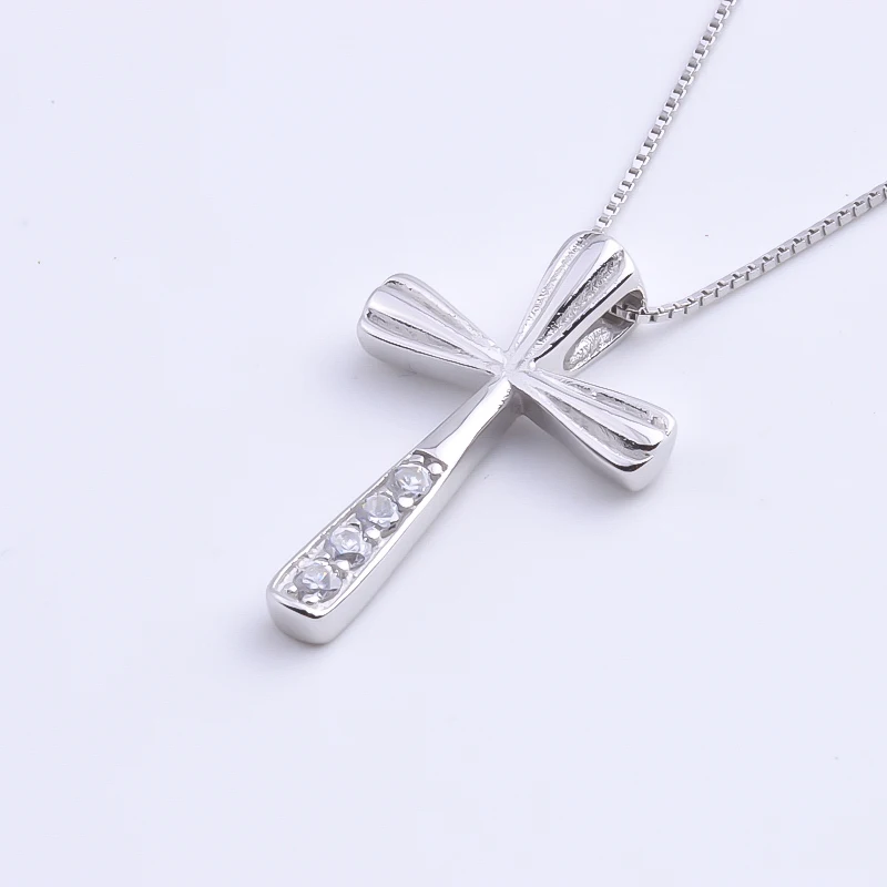 Женское ожерелье из серебра 925 пробы с фианитами | Украшения и аксессуары