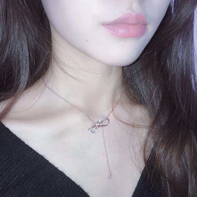 

2009 Women's Butterfly Necklace Rose Gold Y Sweater Chain