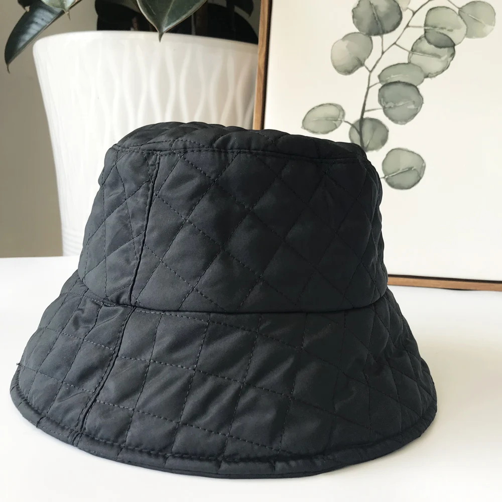 Plaid fisherman hat Autumn winter Japanese double-faced lady retro warm Korean version of fashion show face small basin | Аксессуары для