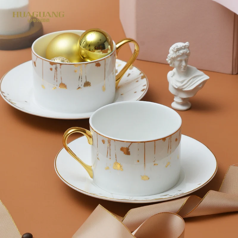 Европейский набор кофейных чашек для путешествий Китай костяная капучино Милая