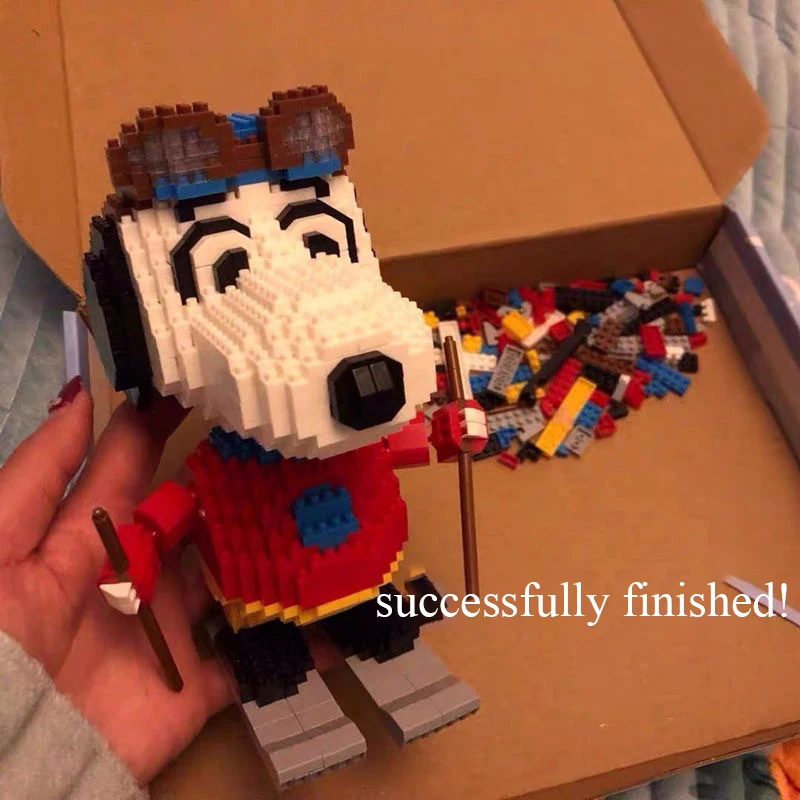 

1580pcs 8826 Cartoon Small Blocks Fun Building Toy Anime Auction Figures Micro Bricks Juguetes Toys Children Christmas Gifts