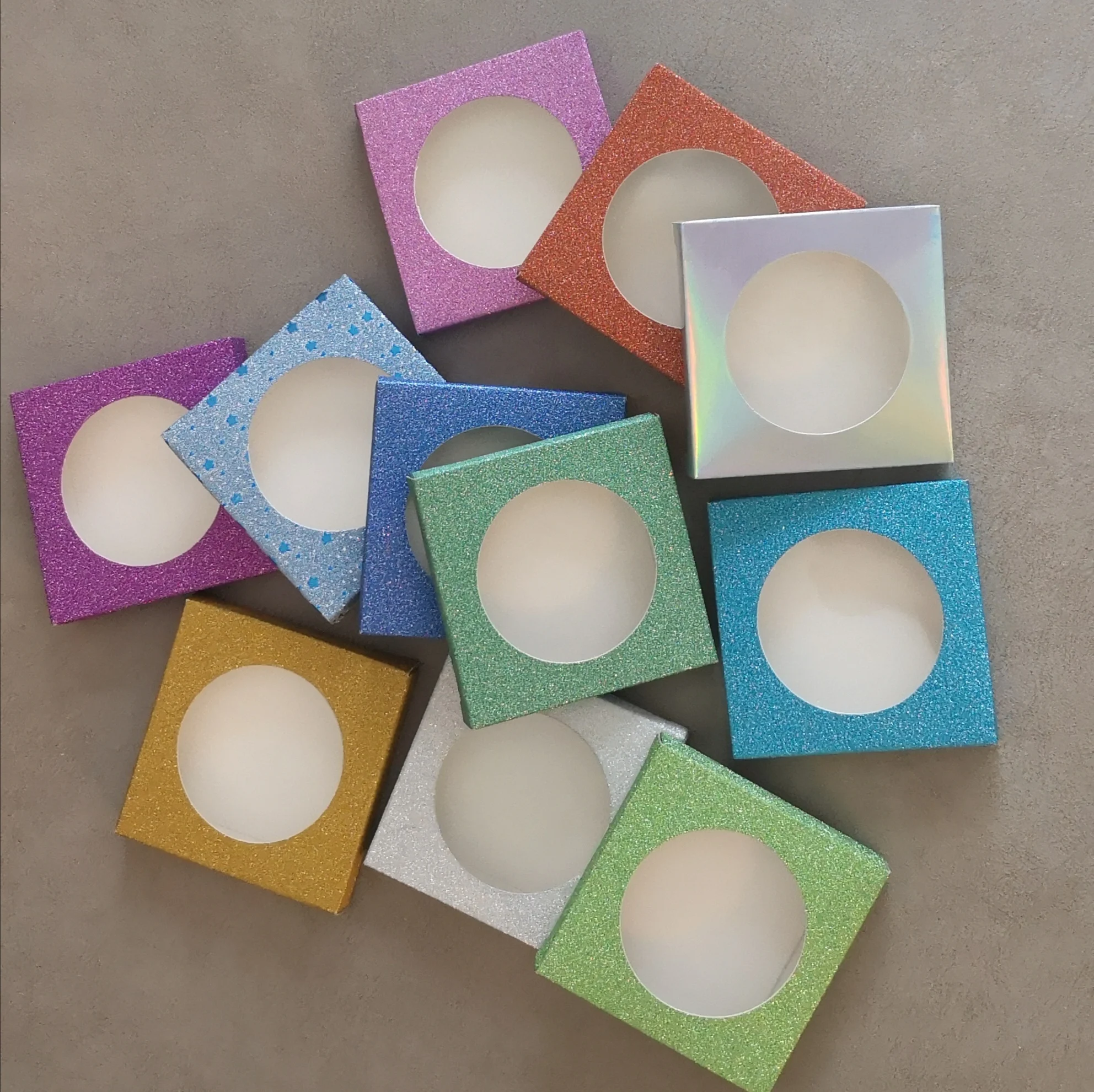 Разноцветные блестящие квадратные Чехлы для ресниц упаковка оптом низкая цена