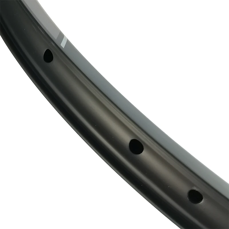 Ульсветильник углеродный обод 29er MTB XC 320 г бескамерный 30 мм Ширина глубокий UD 3K 12K
