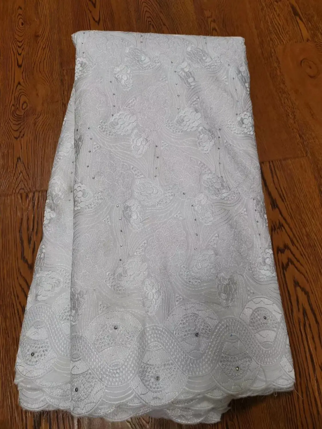 2019 новый дизайн ярко красный цвет вышивка виноградом нигерийская кружевная