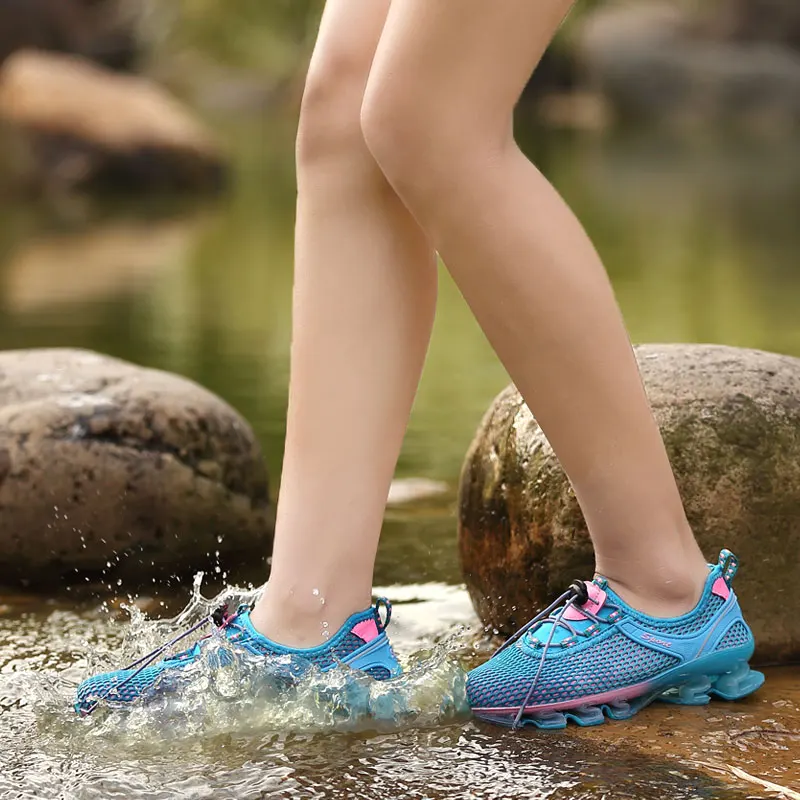 Женские непромокаемые кроссовки для походов активного отдыха скалолазания