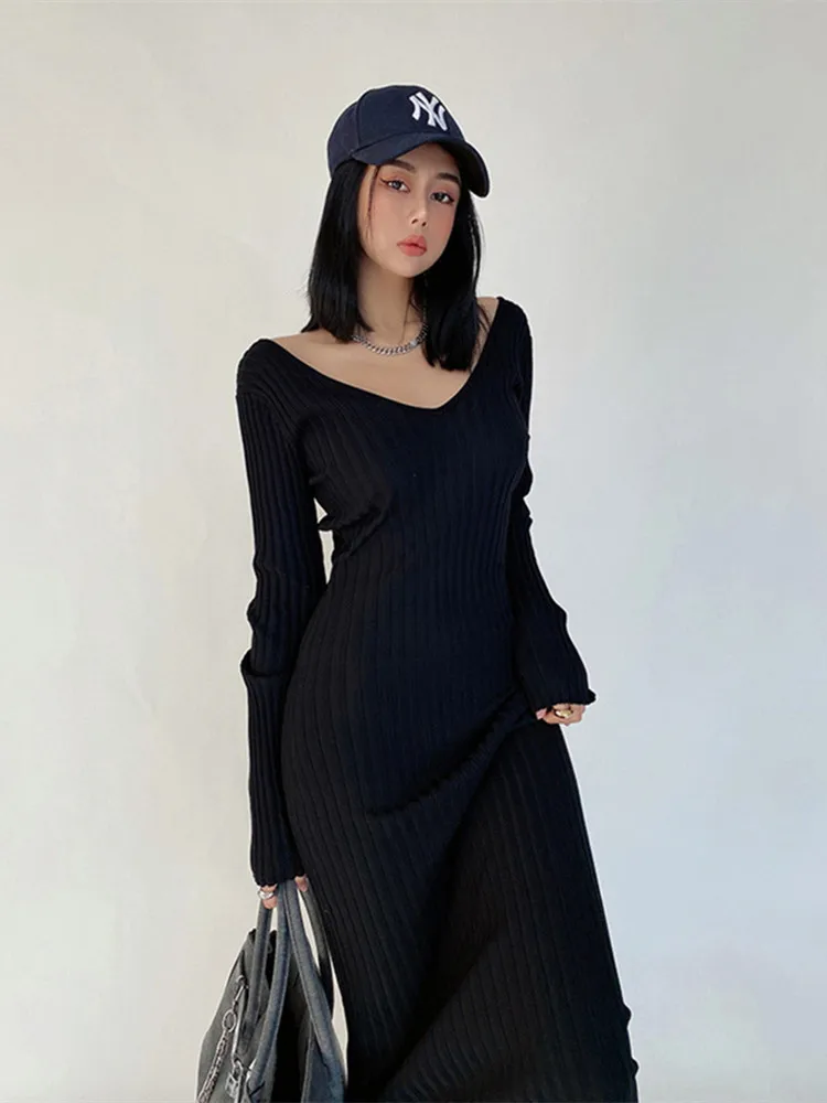 

Tight Knitted Dress 2021 V-neck Black Bodycon Sexy Knit Long Maxi Dress Women 90S Vintage Blue Halter Ladies Dresses Party