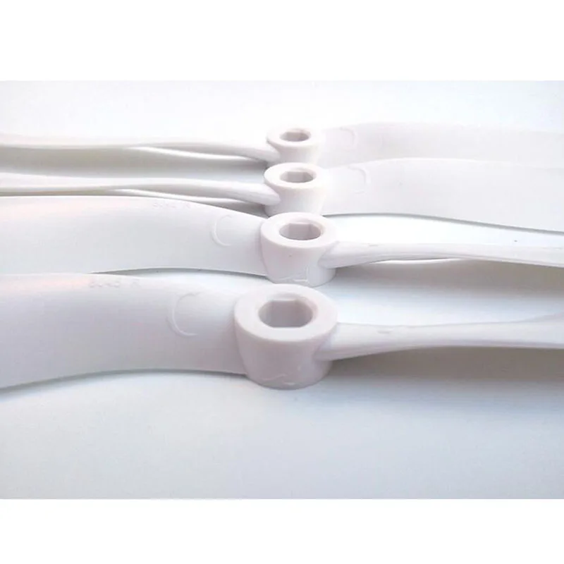 

2pair/lot 8x4.5 8045 Propellers Pros Durable 8inch CW/CCW Blades White for UAV Drone Quadcopter