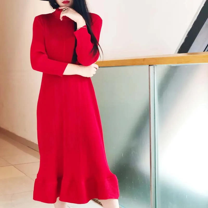 

Winter New Miyake Pleated Flower Half High Collar Temperament Ruffled Fishtail Dress Wedding Banquet Female