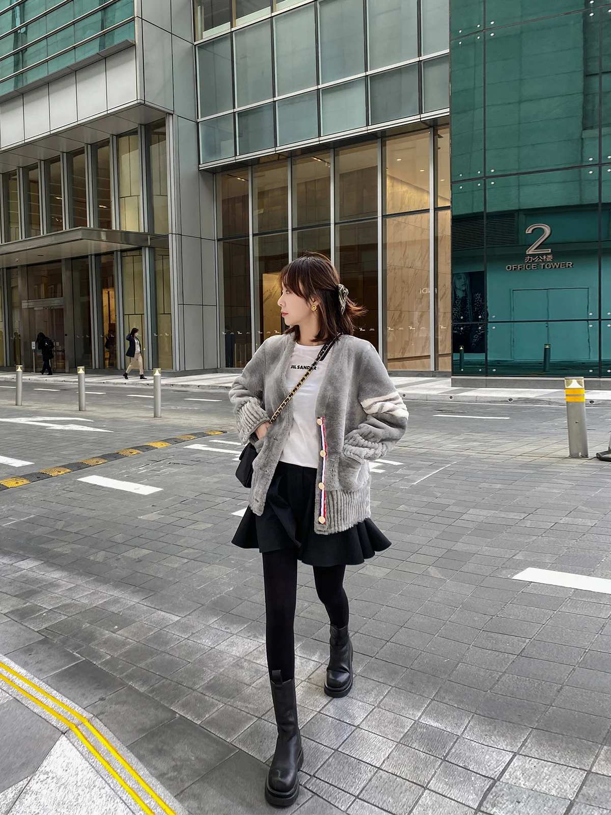 Simple Temperament V-Neck Merino Sheep Fur Doble-Faced Fur Coat Women Female Short Locomotive Slim Real Fur Winter New Young y2k