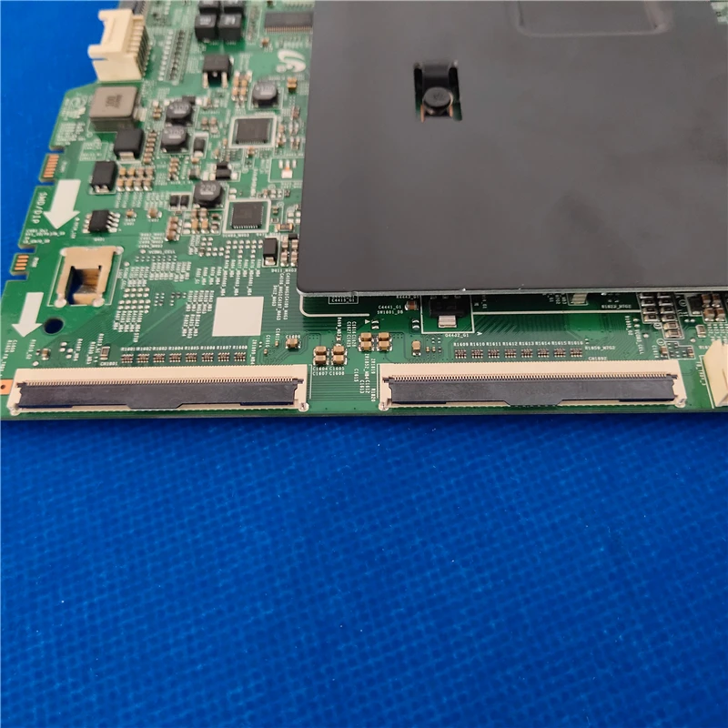 

Good test for Samsung main board UE55KS8080TXZG UE55KS8080T UE55KS8080 BN41-02504A motherboard ONE CONNECT MINI PLUS box cable