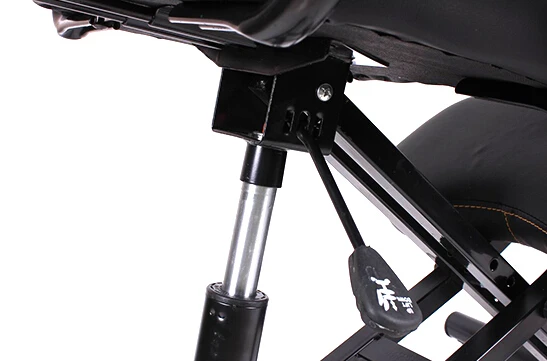 A эргономичный стул на коленях с задней частью и ручкой офисное кресло