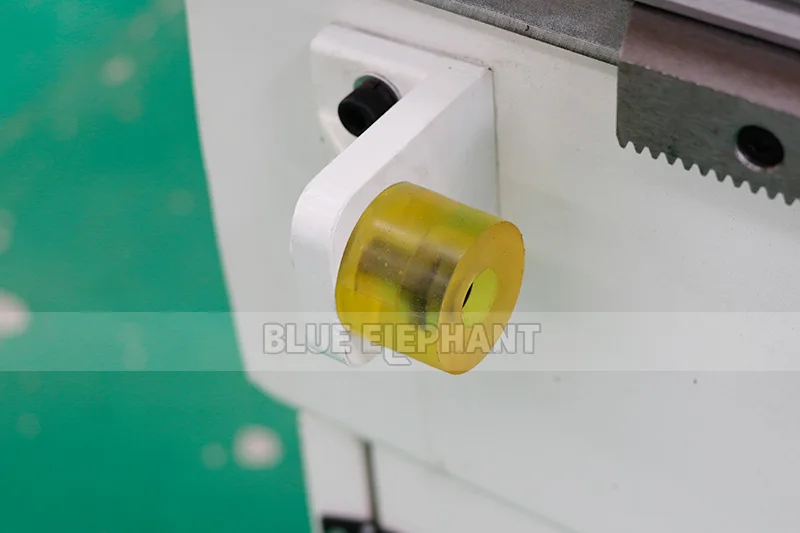 Синий слон 1325 3 осевой ЧПУ маршрутизатор сделано в Китае высокого качества