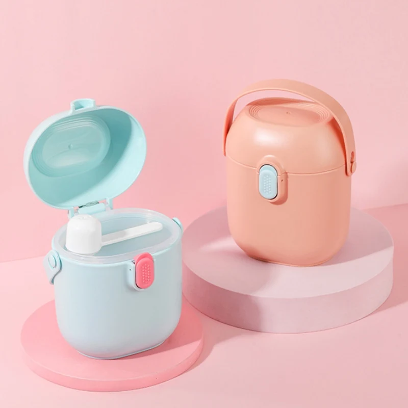 

New Baby Food Storage Box Essential Cereal Infant Baby Milk Powder Portable Cute Pig Milk Powder Box Toddle Snacks Container